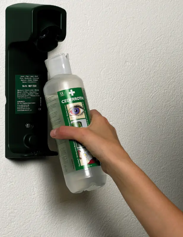 Augenspülflasche stationär Halterung